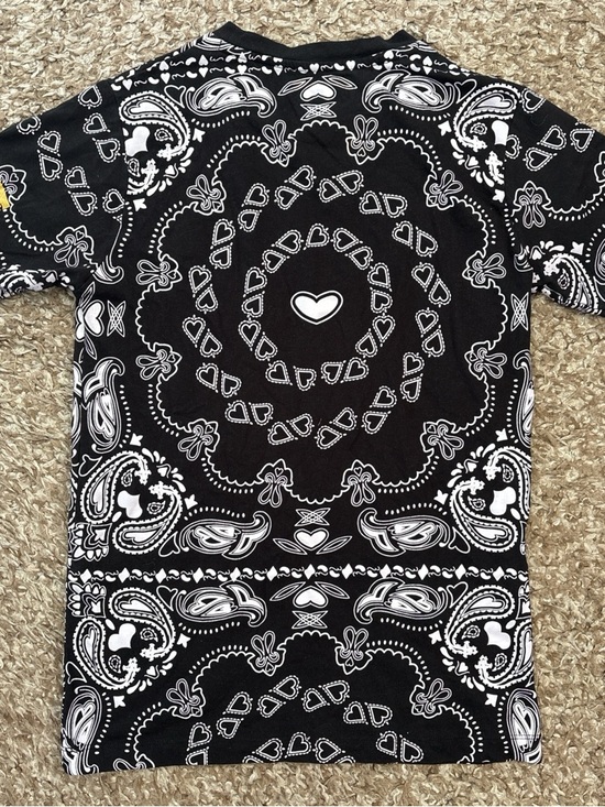 The Notorious B.I.G. Black & White Boys' Graphic Tee - 'Biggie' Crown Print - Picture 2 of 2